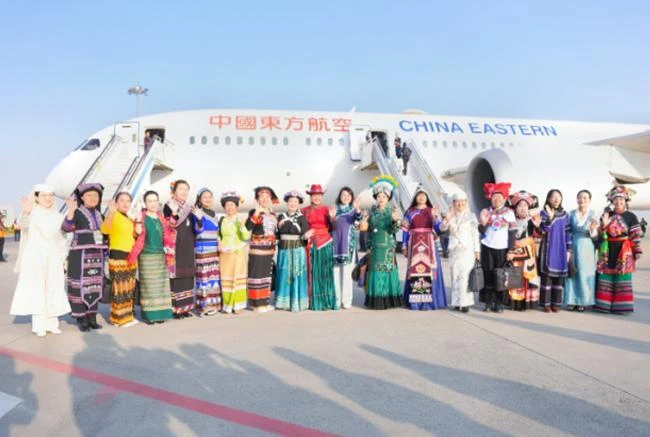 奔赴“春天的盛会”！在滇全国人大代表启程赴京参加全国两会